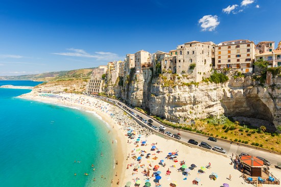 Dove andare al mare in Calabria con i bambini: le migliori località per un viaggio in famiglia